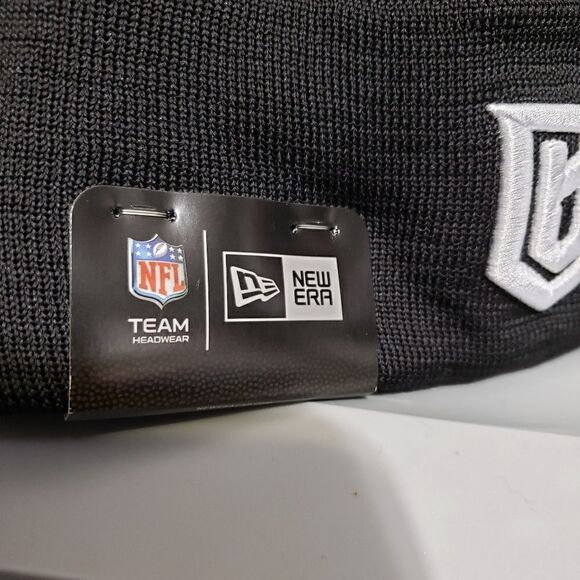 Boston Uprising OverWatch League New Era Cuffed Knit Hat OWL Black /Yellow NWT - Picture 8 of 8